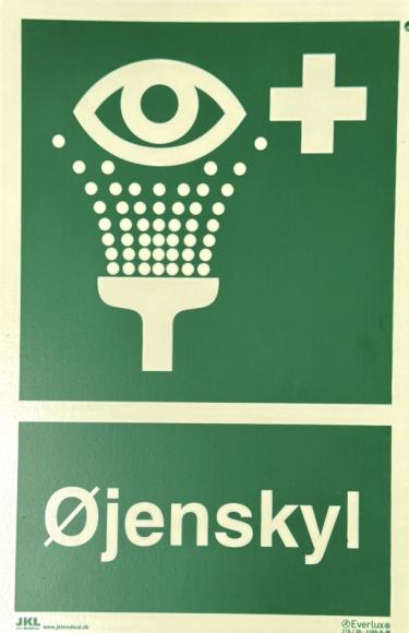 Skilt Øjenskyl Plast A4 Efterlysende
